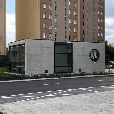Apartament 69 Metro *